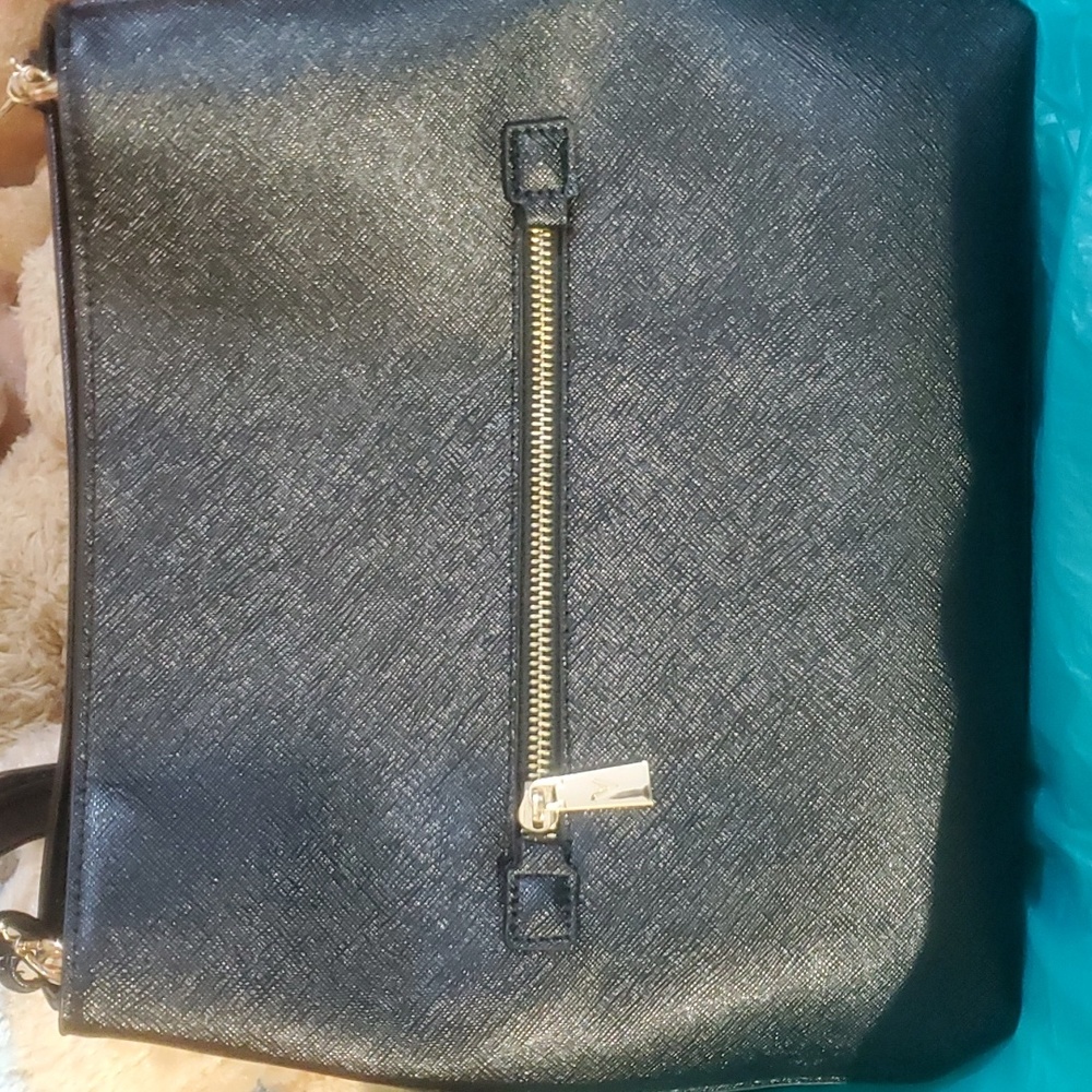 VANESSA WILLIAMS Posh Hobo Large Roomy Bag Purse - NWT